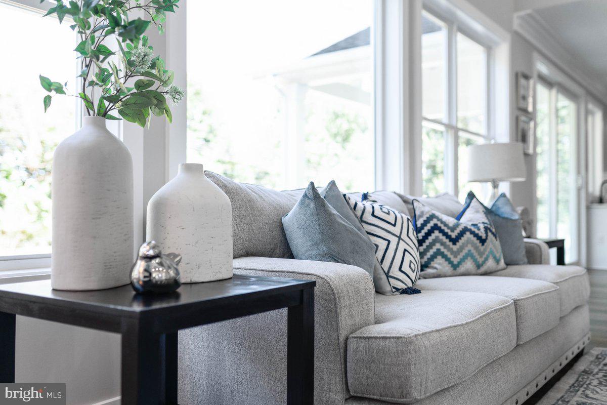 WEDGEWOOD - Residential