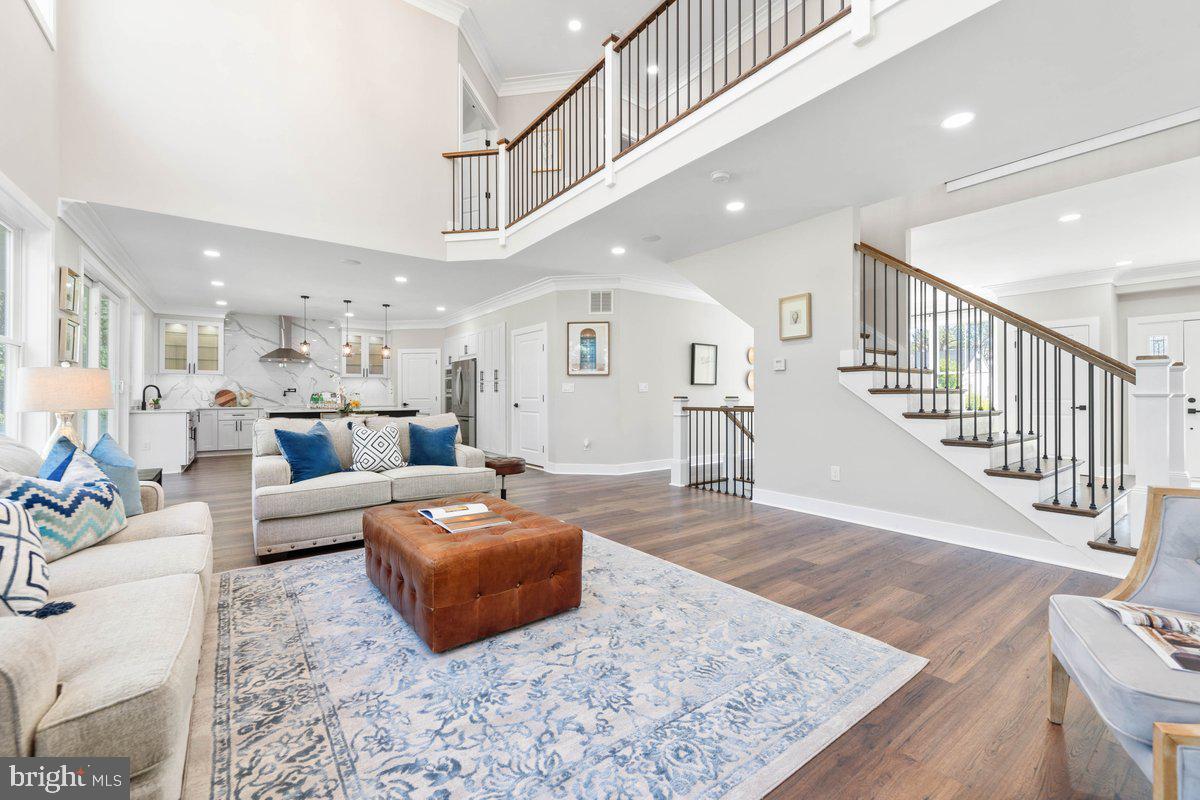 WEDGEWOOD - Residential