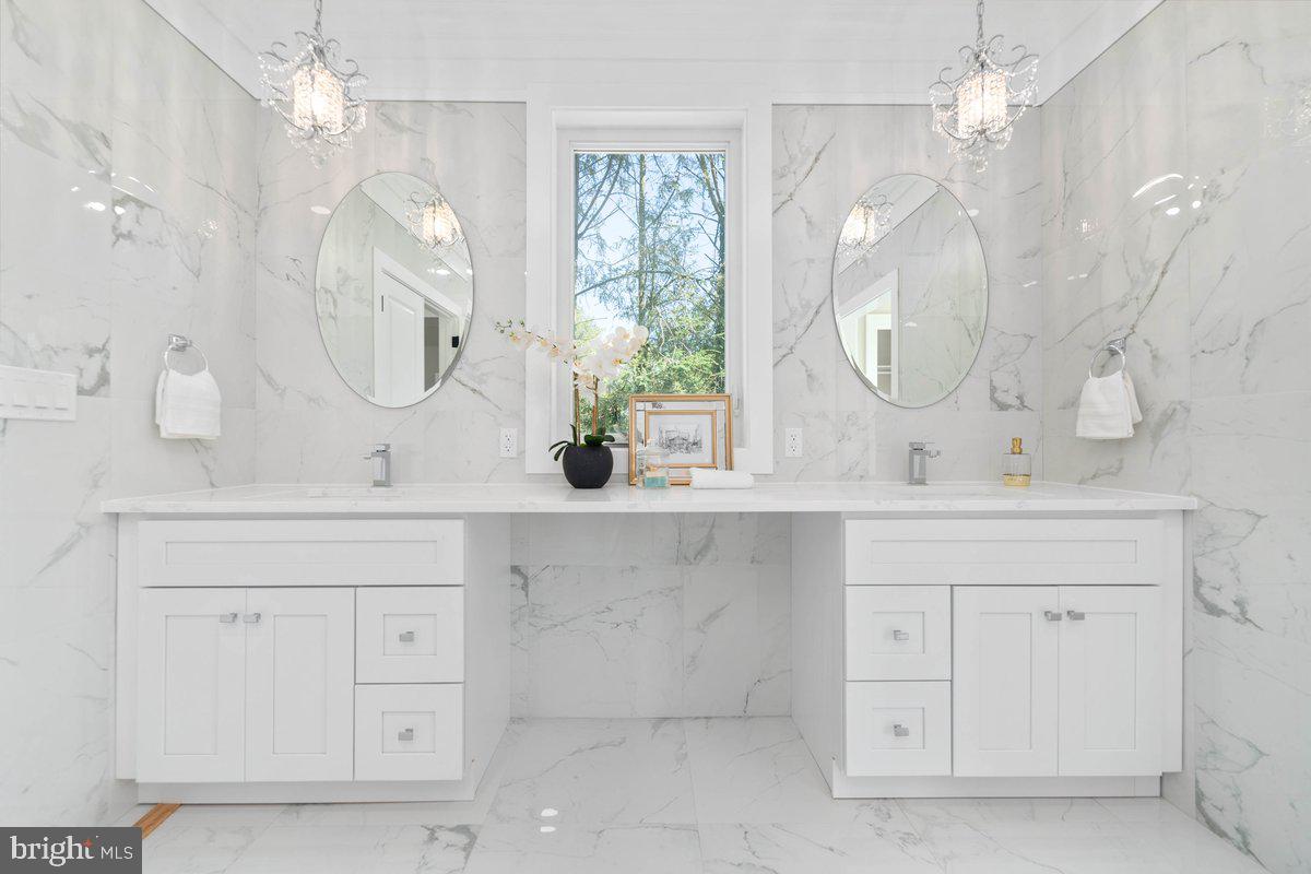 WEDGEWOOD - Residential