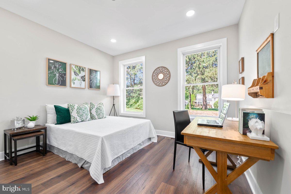 WEDGEWOOD - Residential