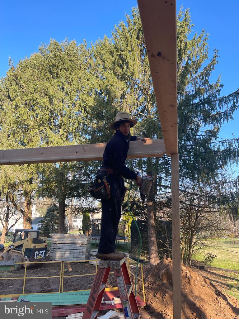 WEDGEWOOD - Residential