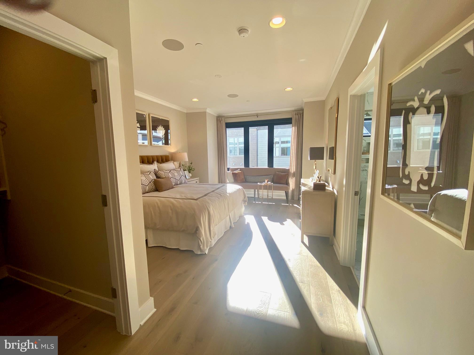 GAITHERSBURG OUTSIDE - Residential