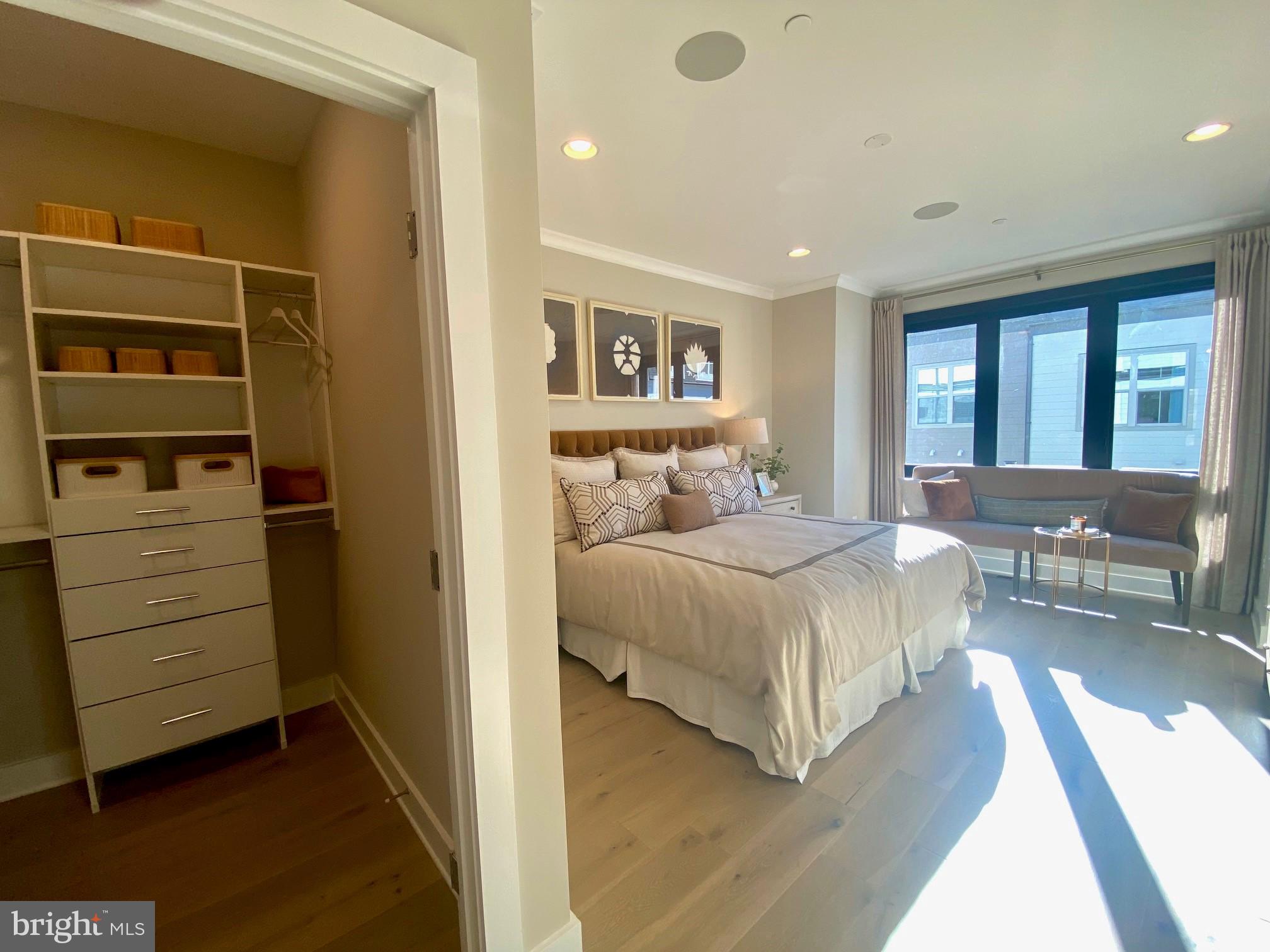 GAITHERSBURG OUTSIDE - Residential