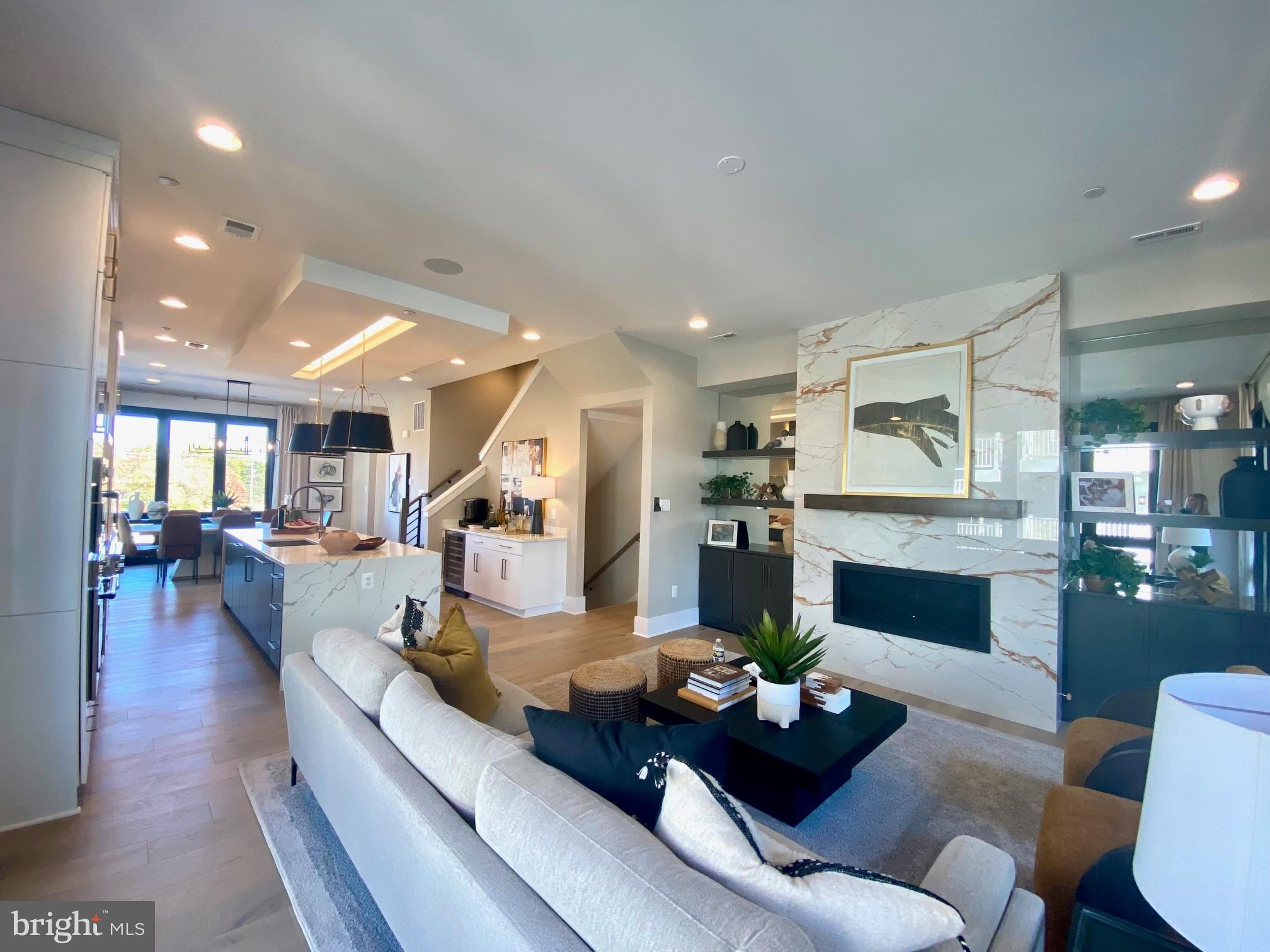 GAITHERSBURG OUTSIDE - Residential