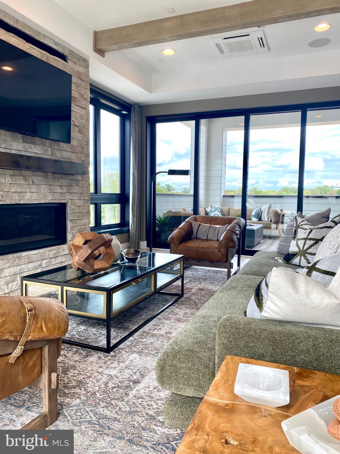 GAITHERSBURG OUTSIDE - Residential