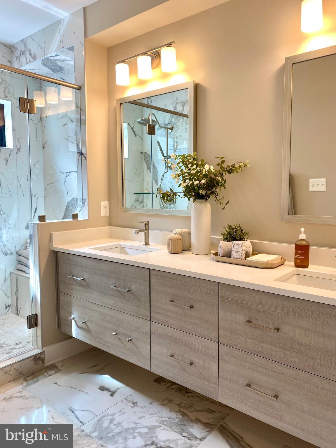 GAITHERSBURG OUTSIDE - Residential