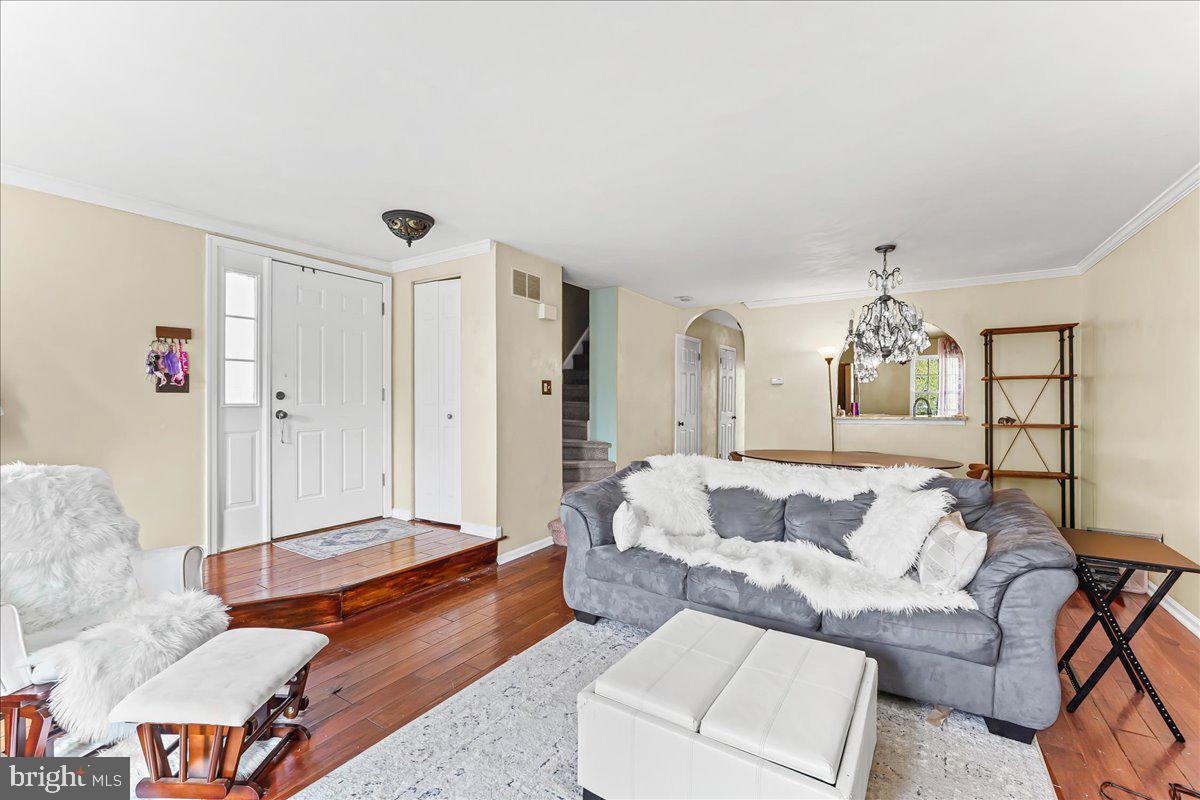 765 BRADFORD TERRACE