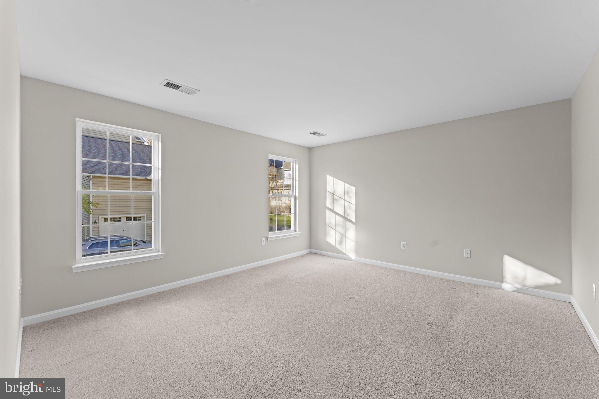 LAKE POINT - Residential