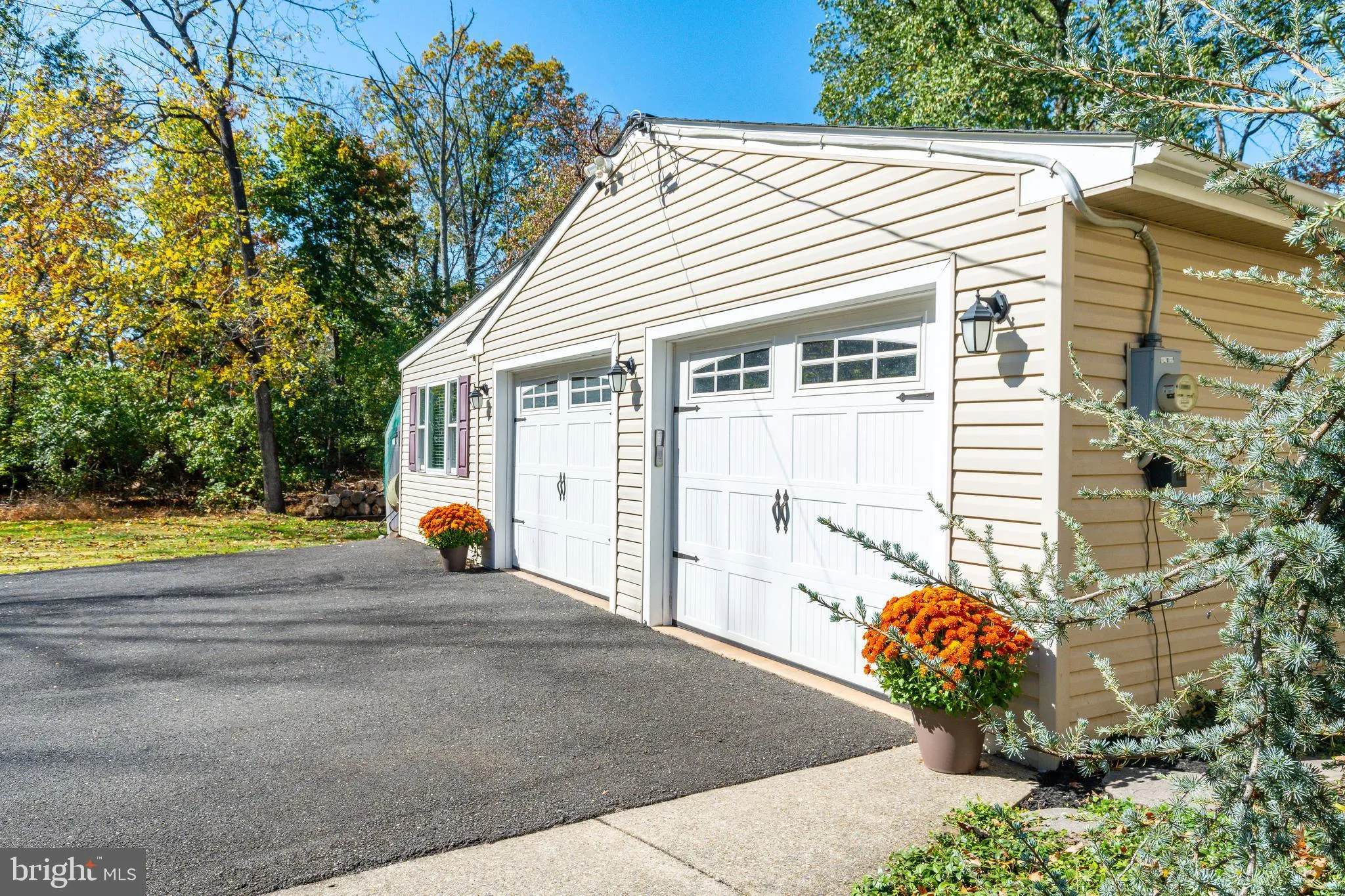 Lansdale, Pennsylvania 19446, United States, 3 Bedrooms Bedrooms, ,3 BathroomsBathrooms,Residential,Coming Soon,232922