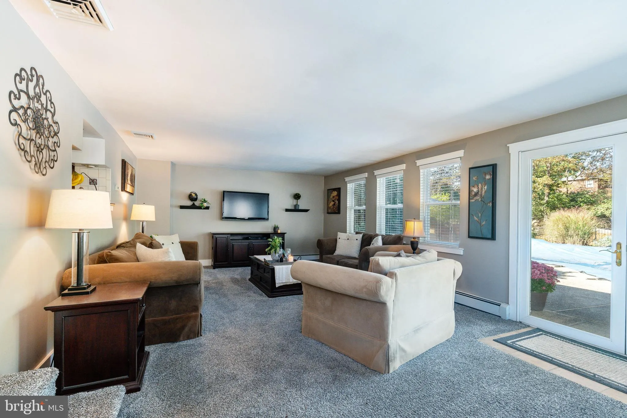 Lansdale, Pennsylvania 19446, United States, 3 Bedrooms Bedrooms, ,3 BathroomsBathrooms,Residential,Coming Soon,232922