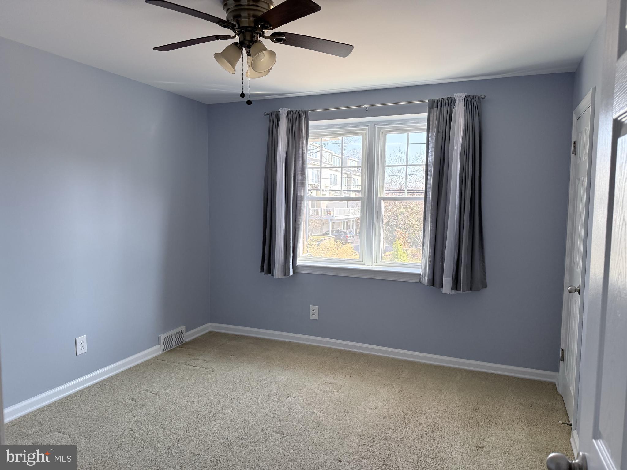 EASTTOWN WOODS - Residential