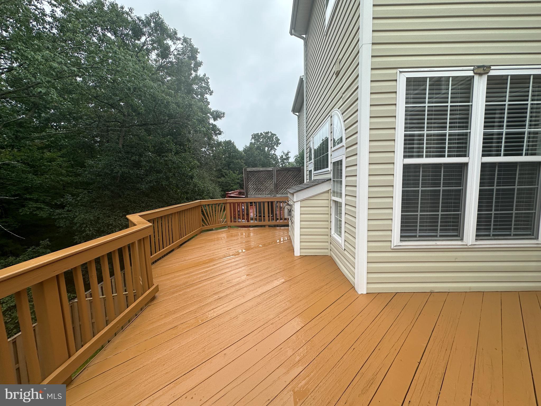 LOUDOUN PARKWAY CENTER - Residential Lease