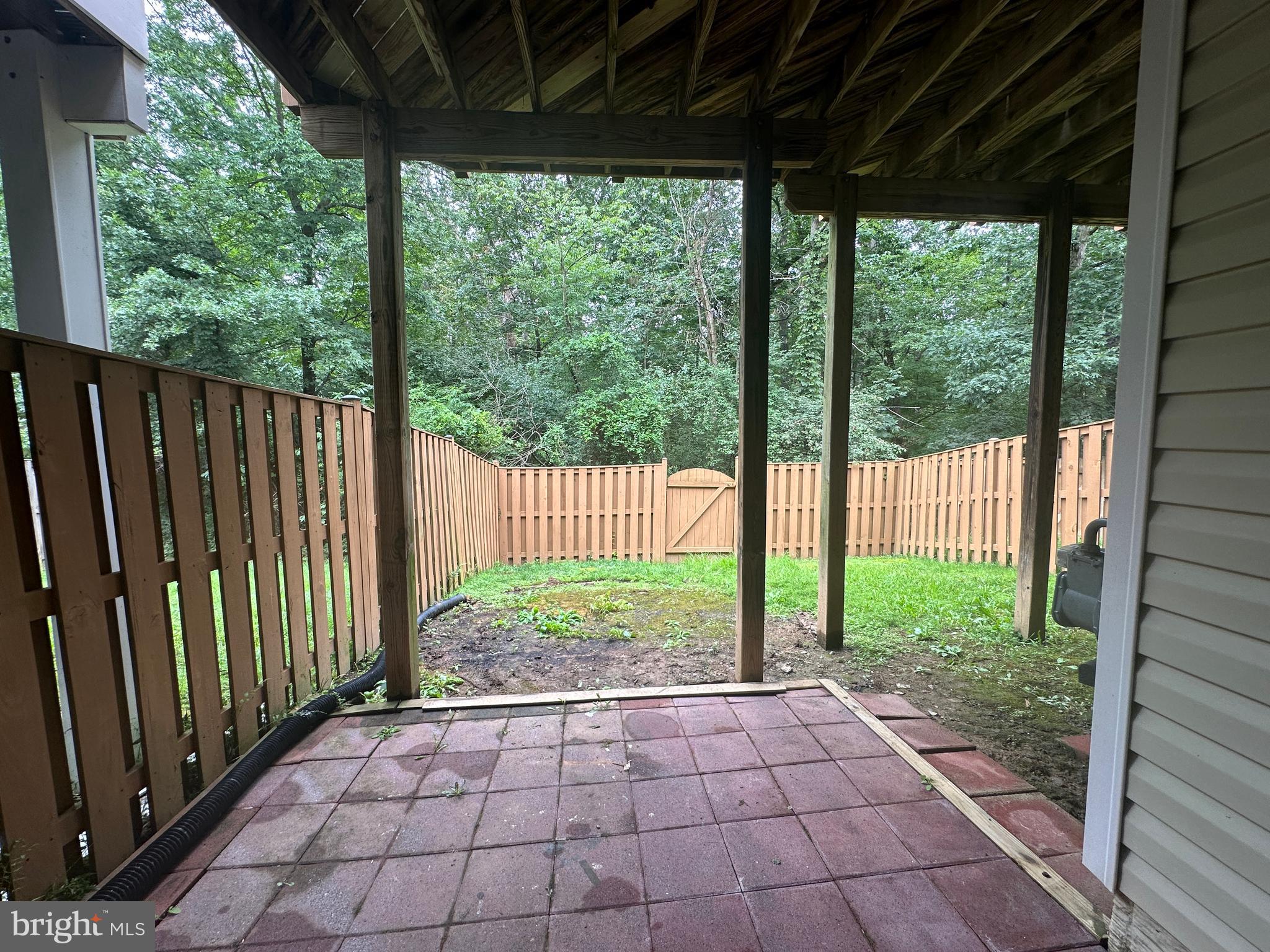 LOUDOUN PARKWAY CENTER - Residential Lease