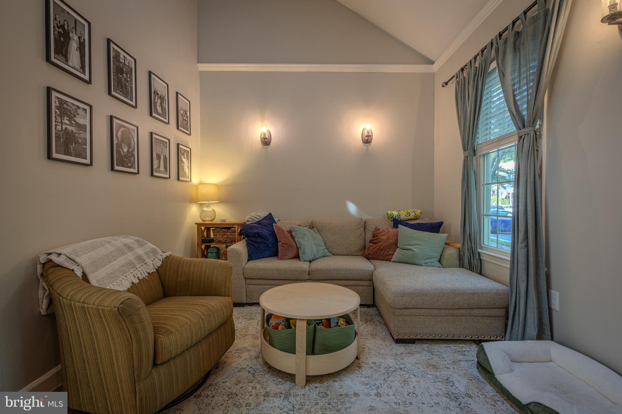 6301 CHIMNEY WOOD COURT