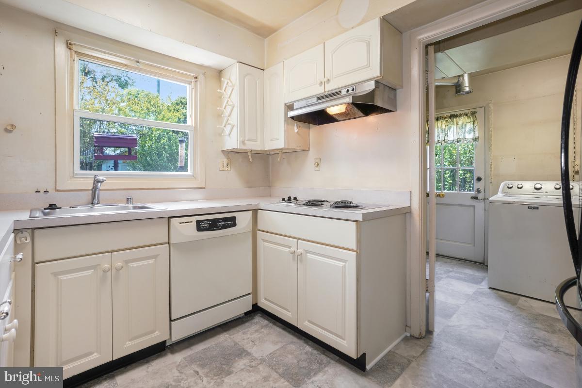 KENILWORTH AT BELAIR - Residential