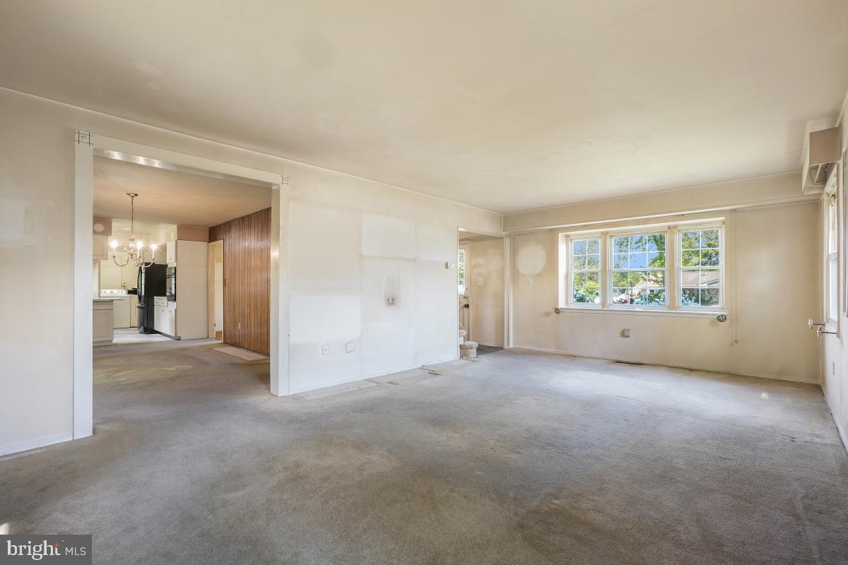 KENILWORTH AT BELAIR - Residential