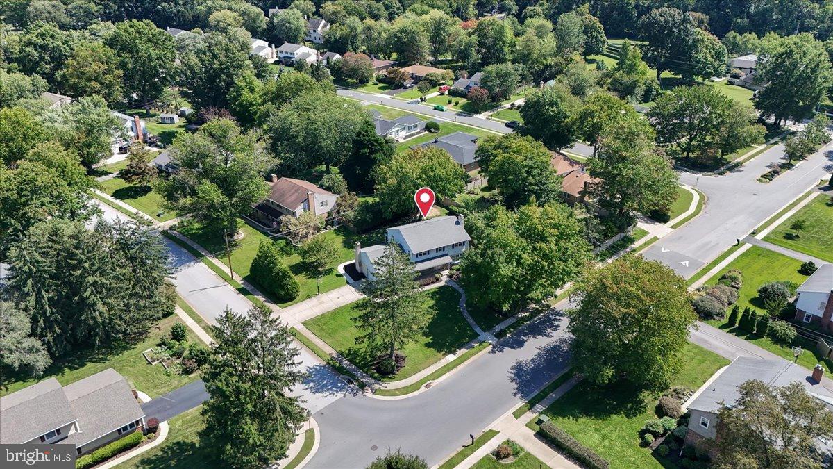 2405 KINGMAN DRIVE