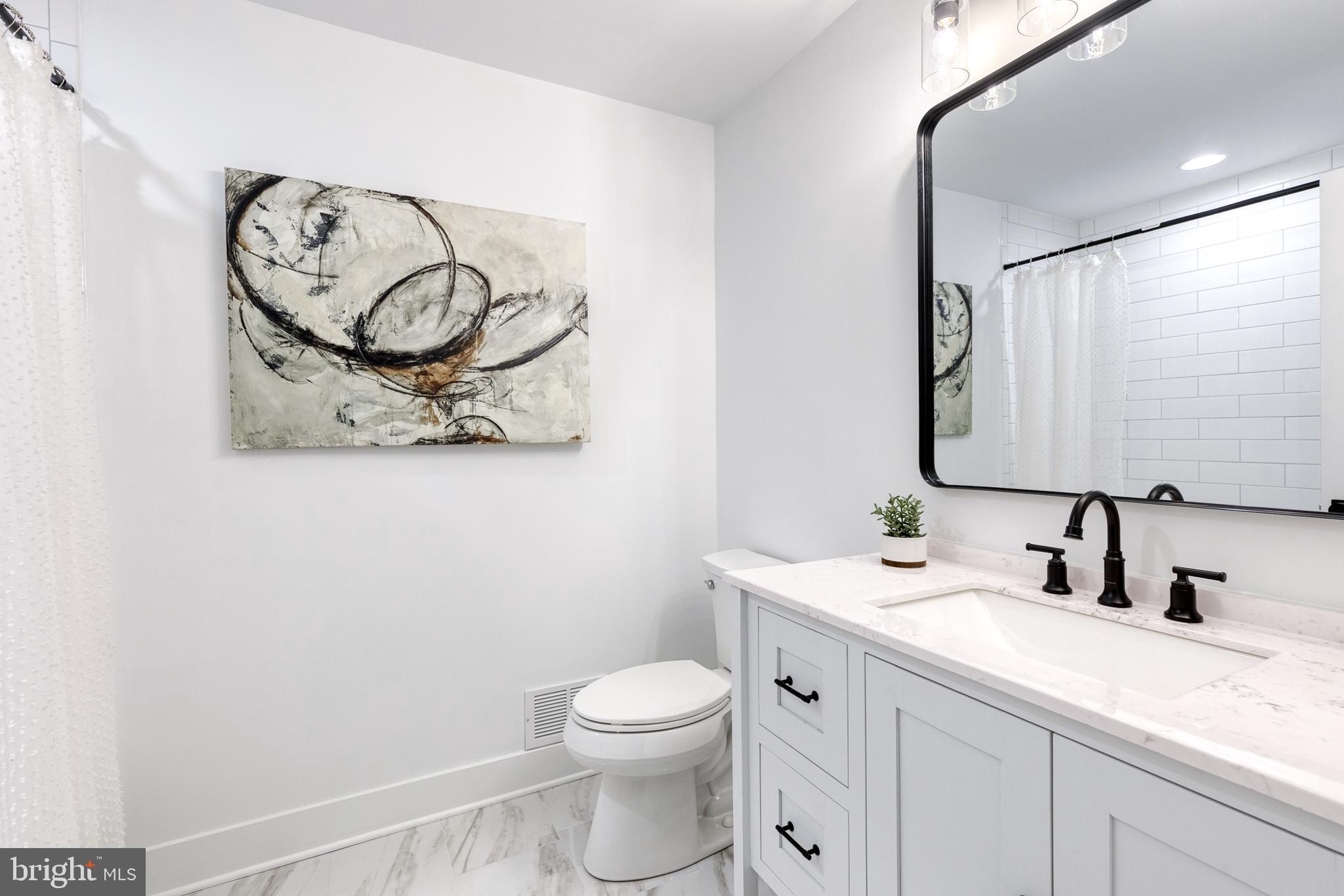 PERRY HALL - Residential