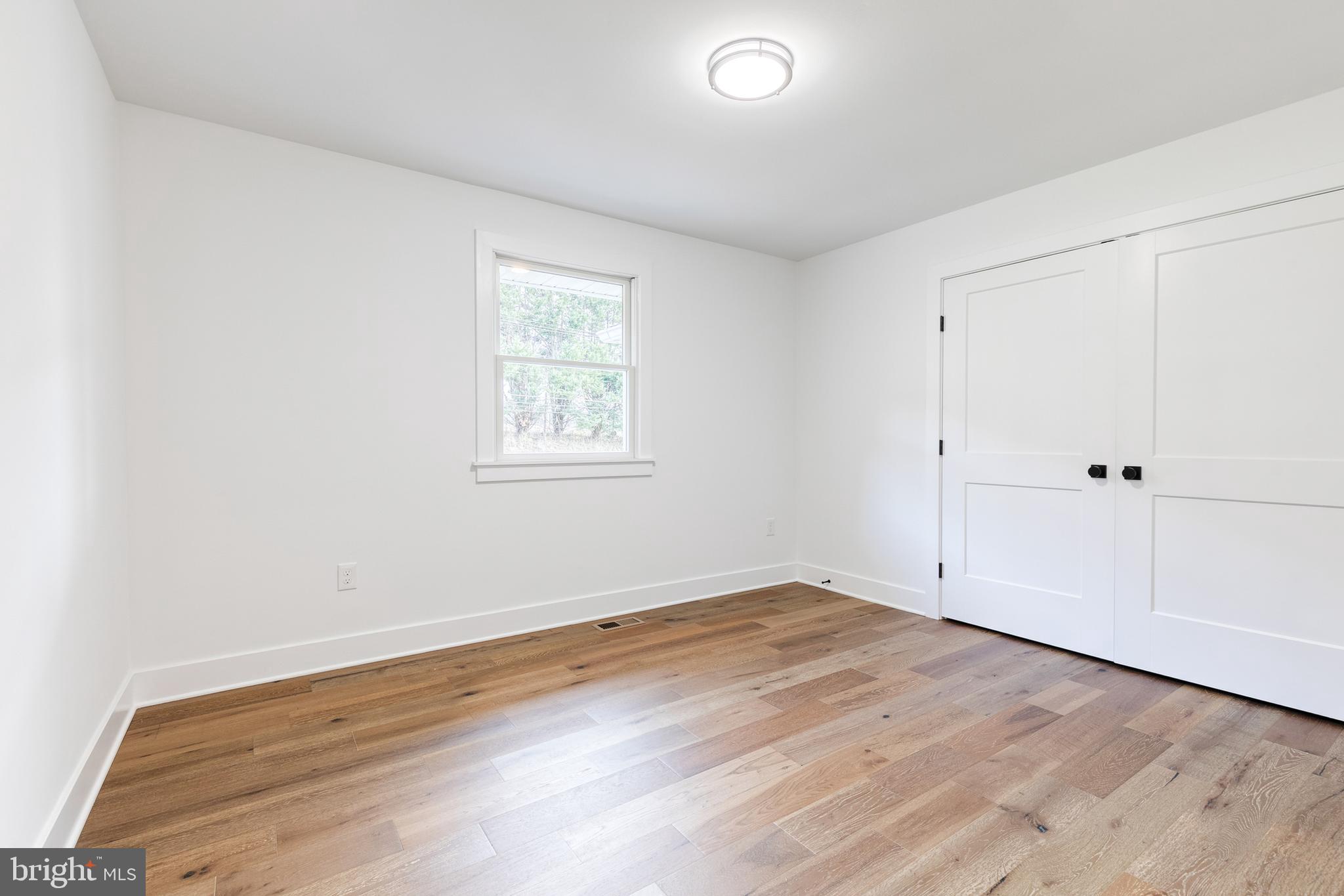 PERRY HALL - Residential