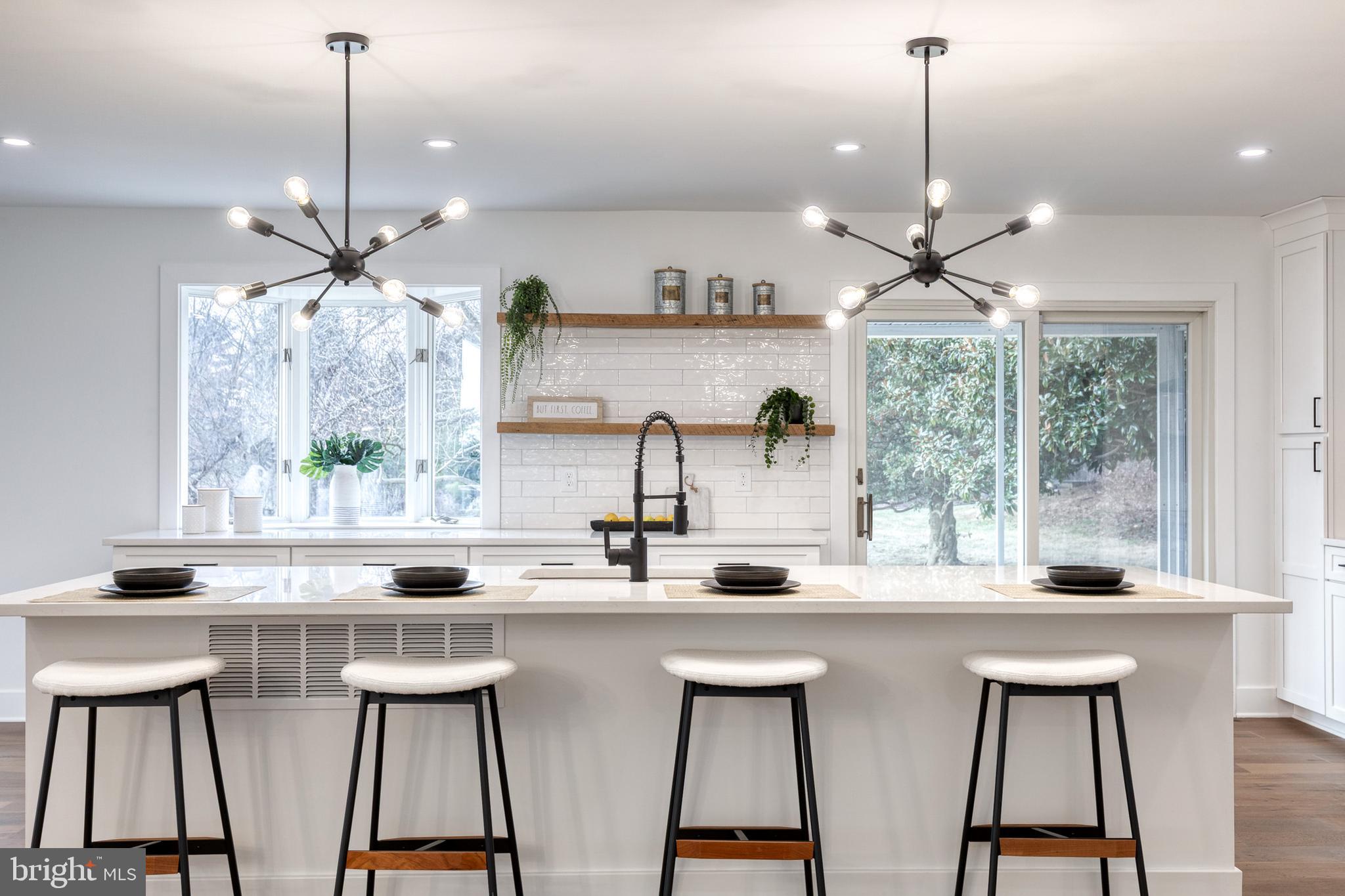 PERRY HALL - Residential