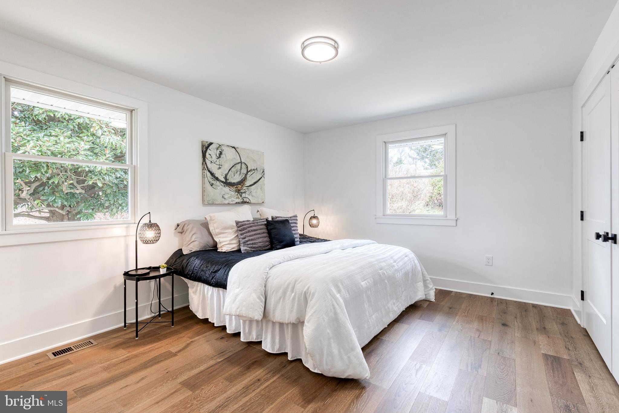 PERRY HALL - Residential