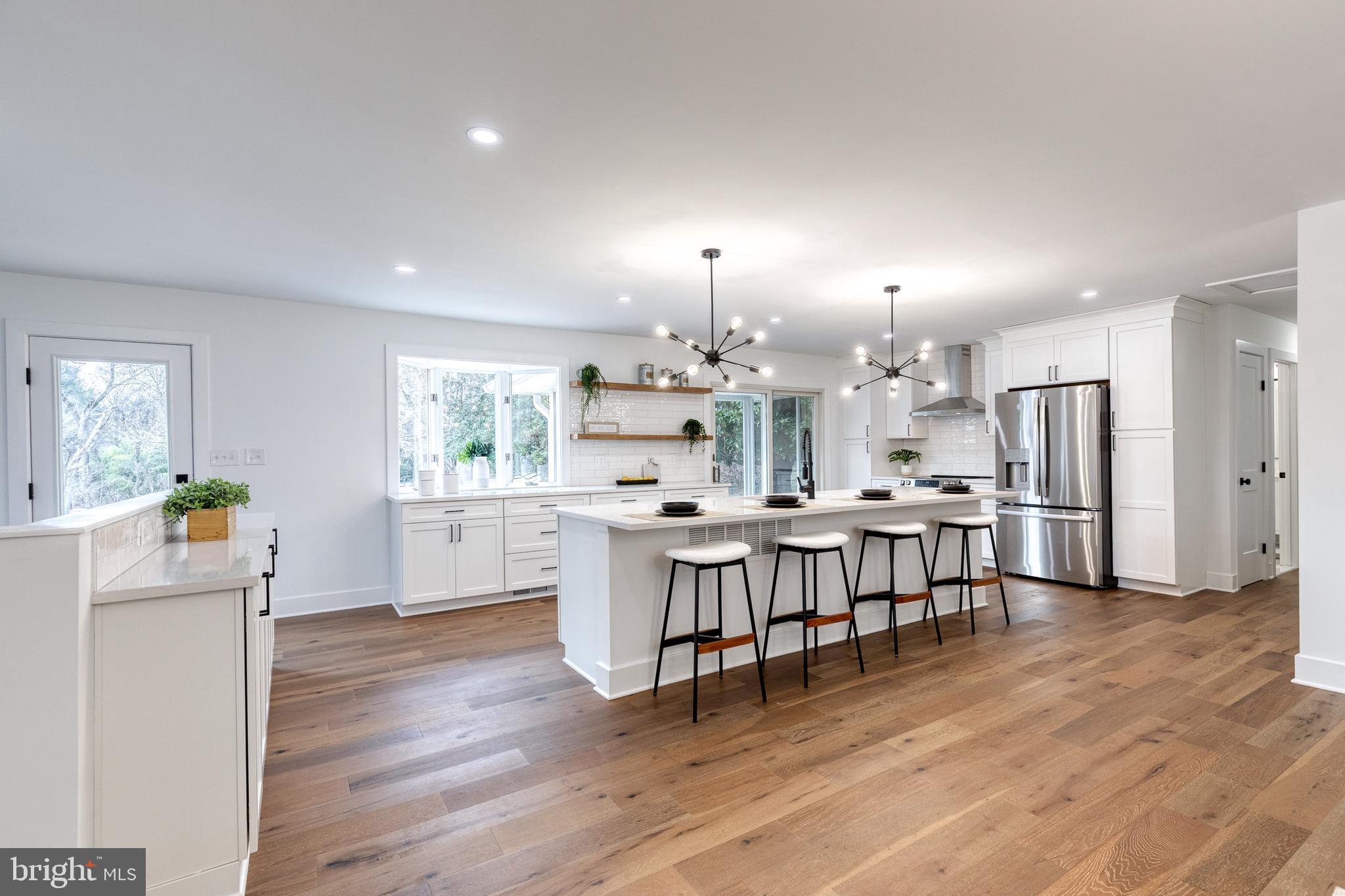 PERRY HALL - Residential