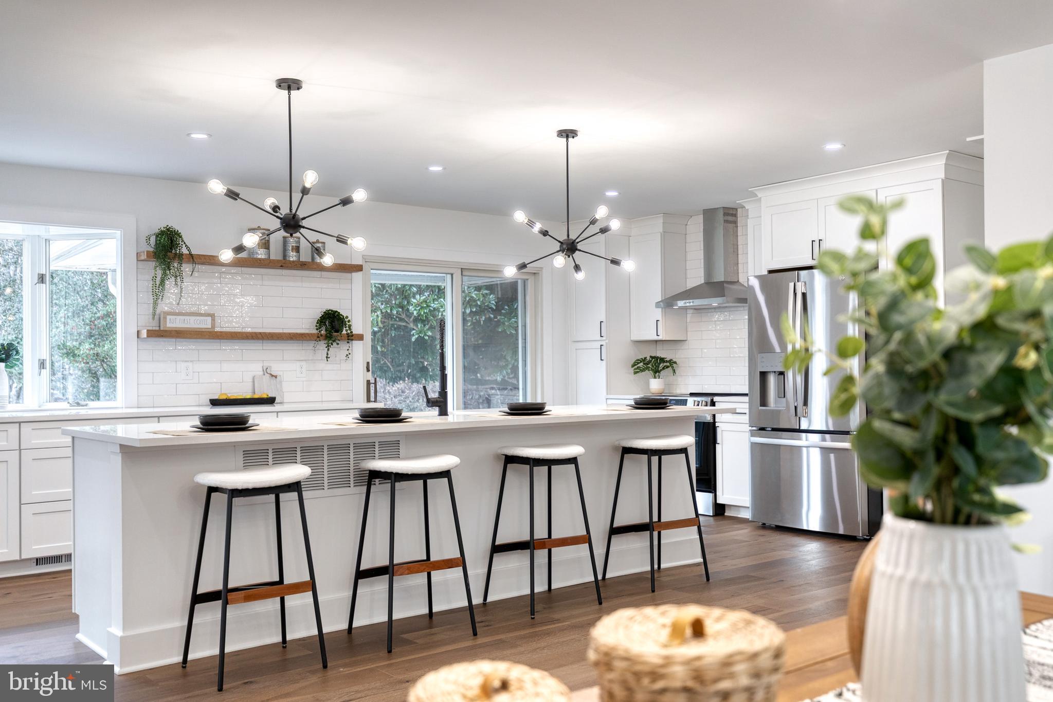 PERRY HALL - Residential