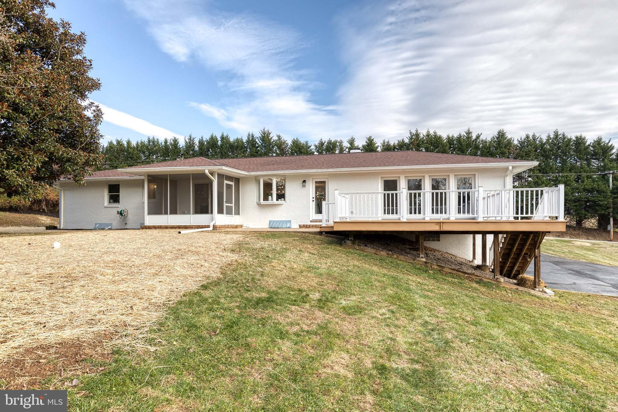 PERRY HALL - Residential