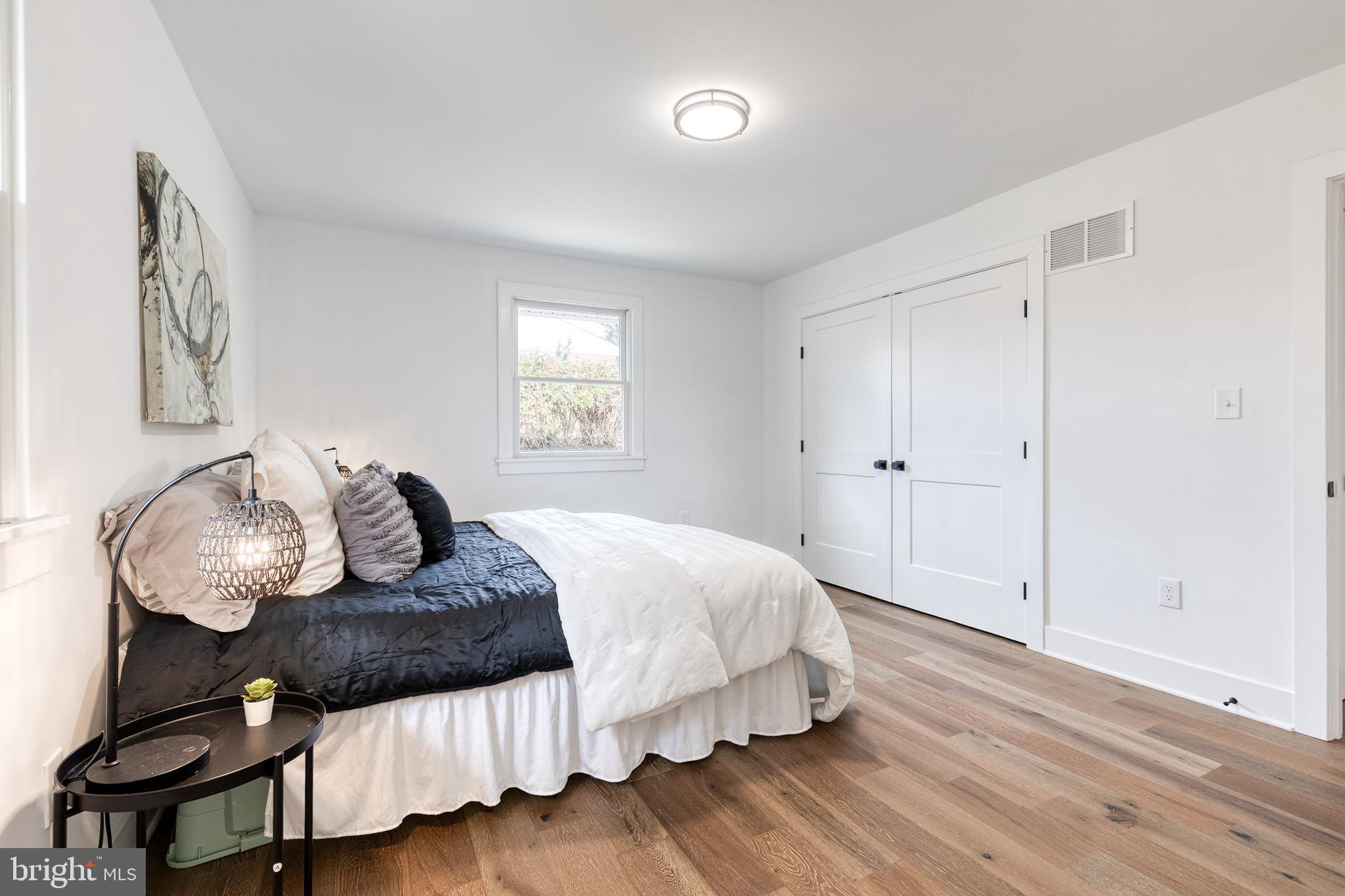 PERRY HALL - Residential