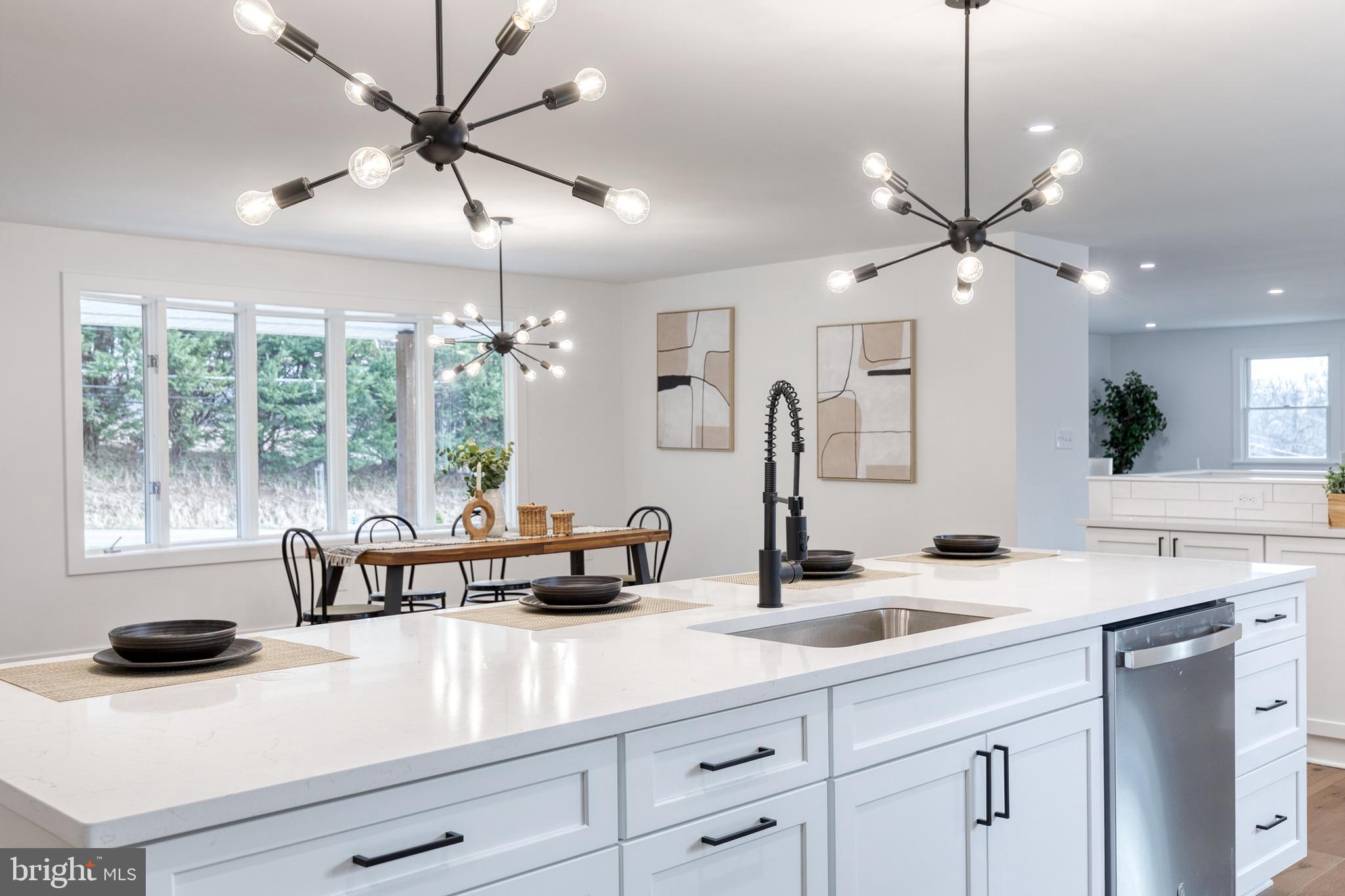 PERRY HALL - Residential