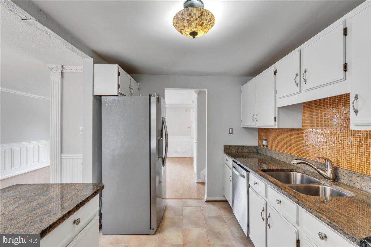 CARDINAL ESTATES - Residential Lease