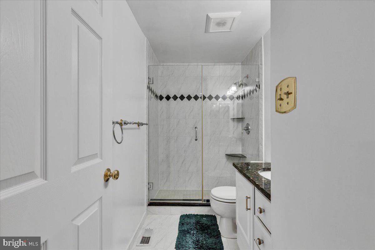 CARDINAL ESTATES - Residential Lease