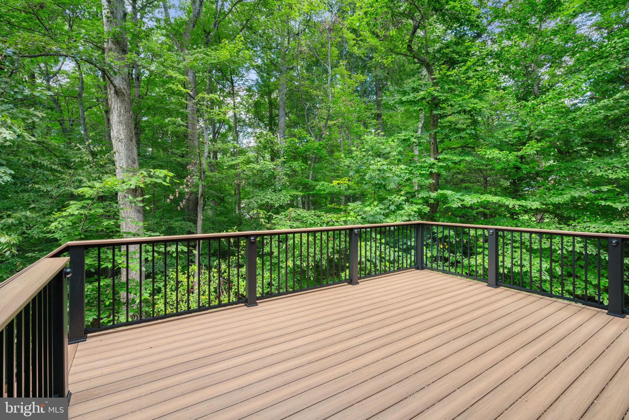 BEAR CREEK - Residential