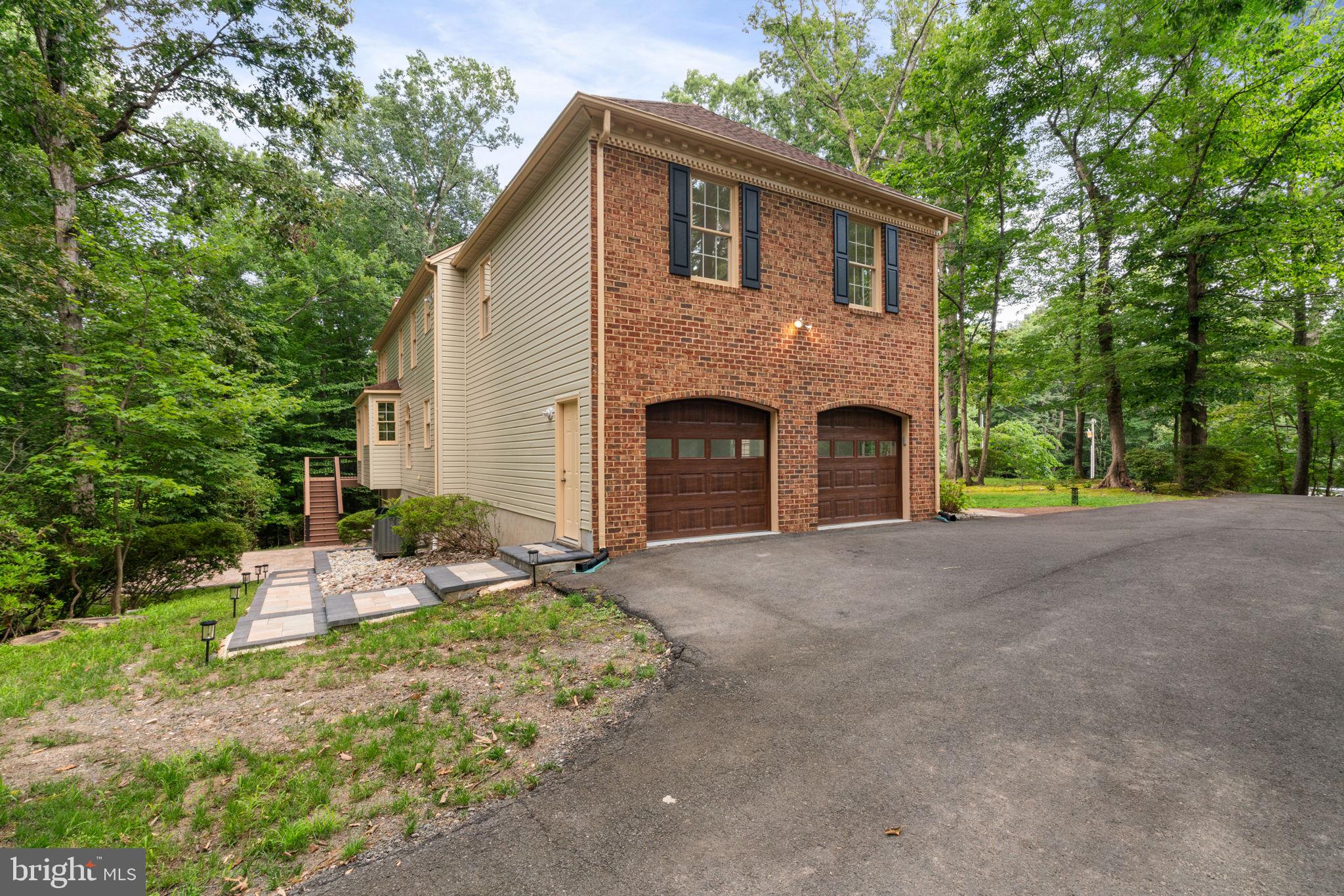 BEAR CREEK - Residential