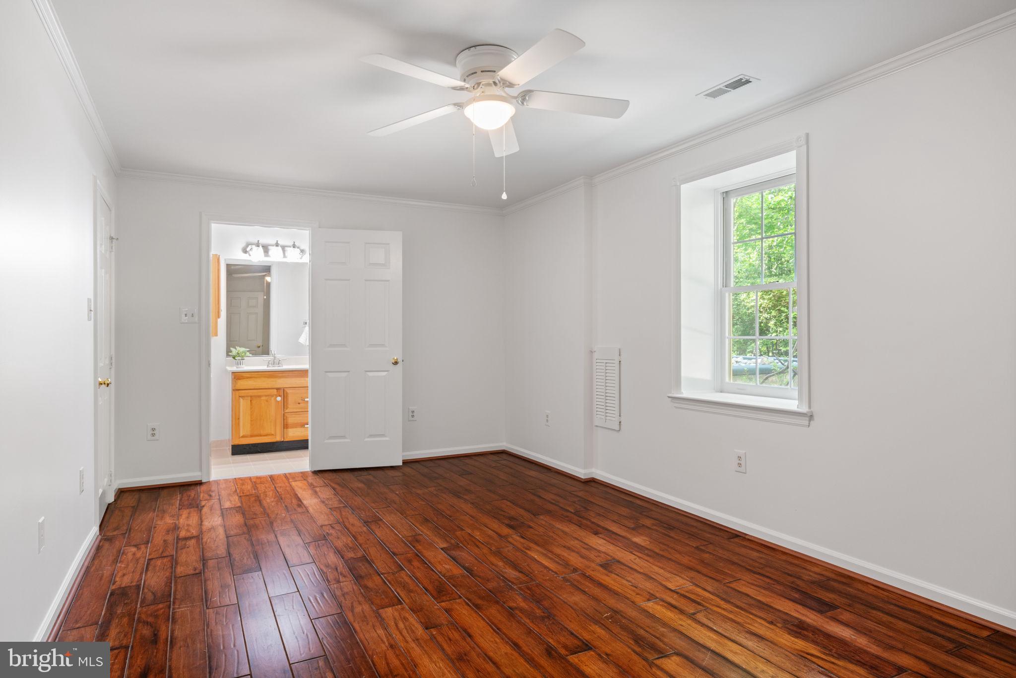 BEAR CREEK - Residential