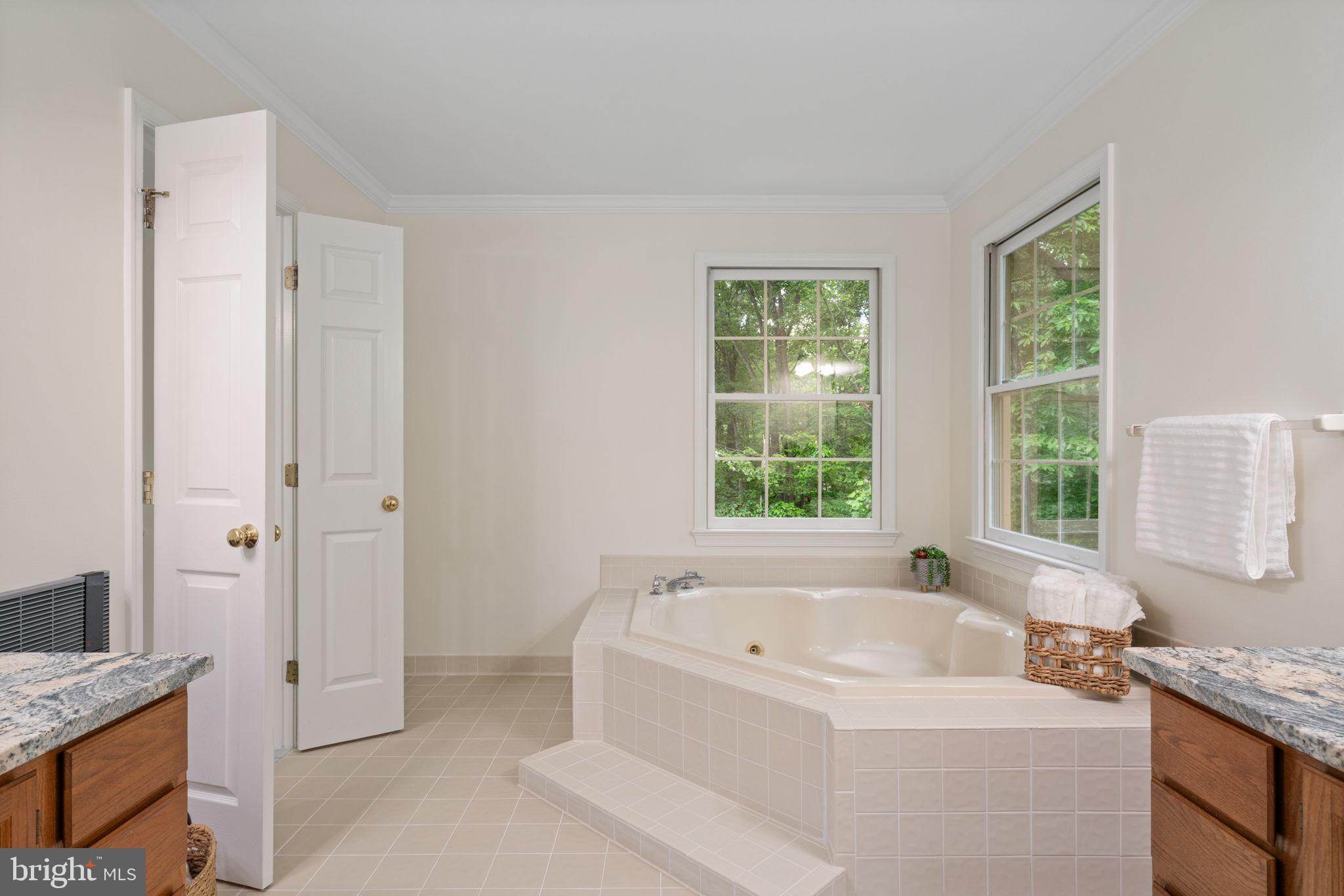 BEAR CREEK - Residential