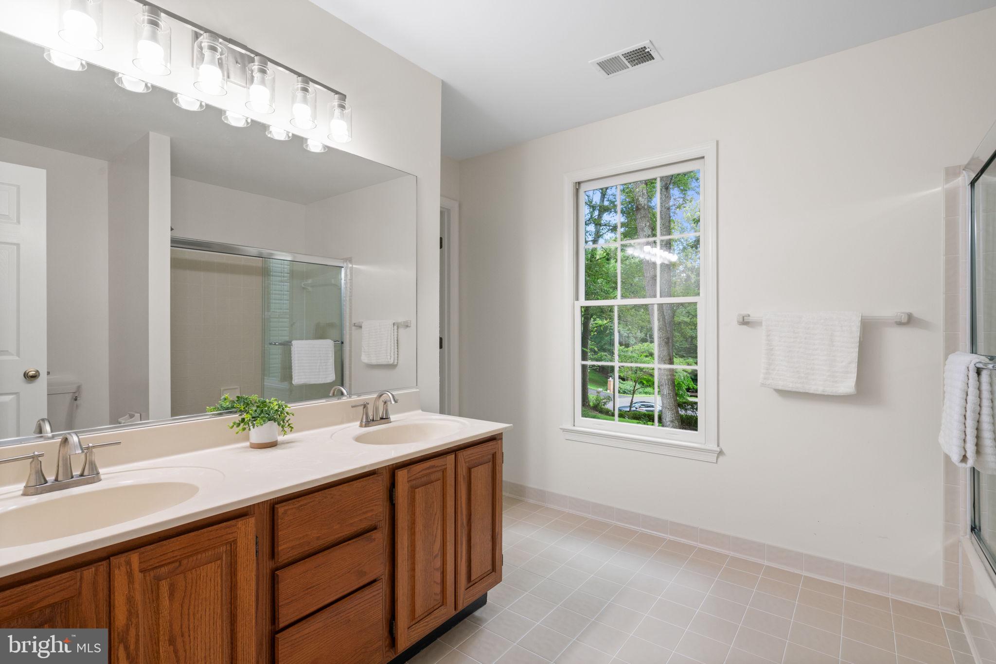 BEAR CREEK - Residential