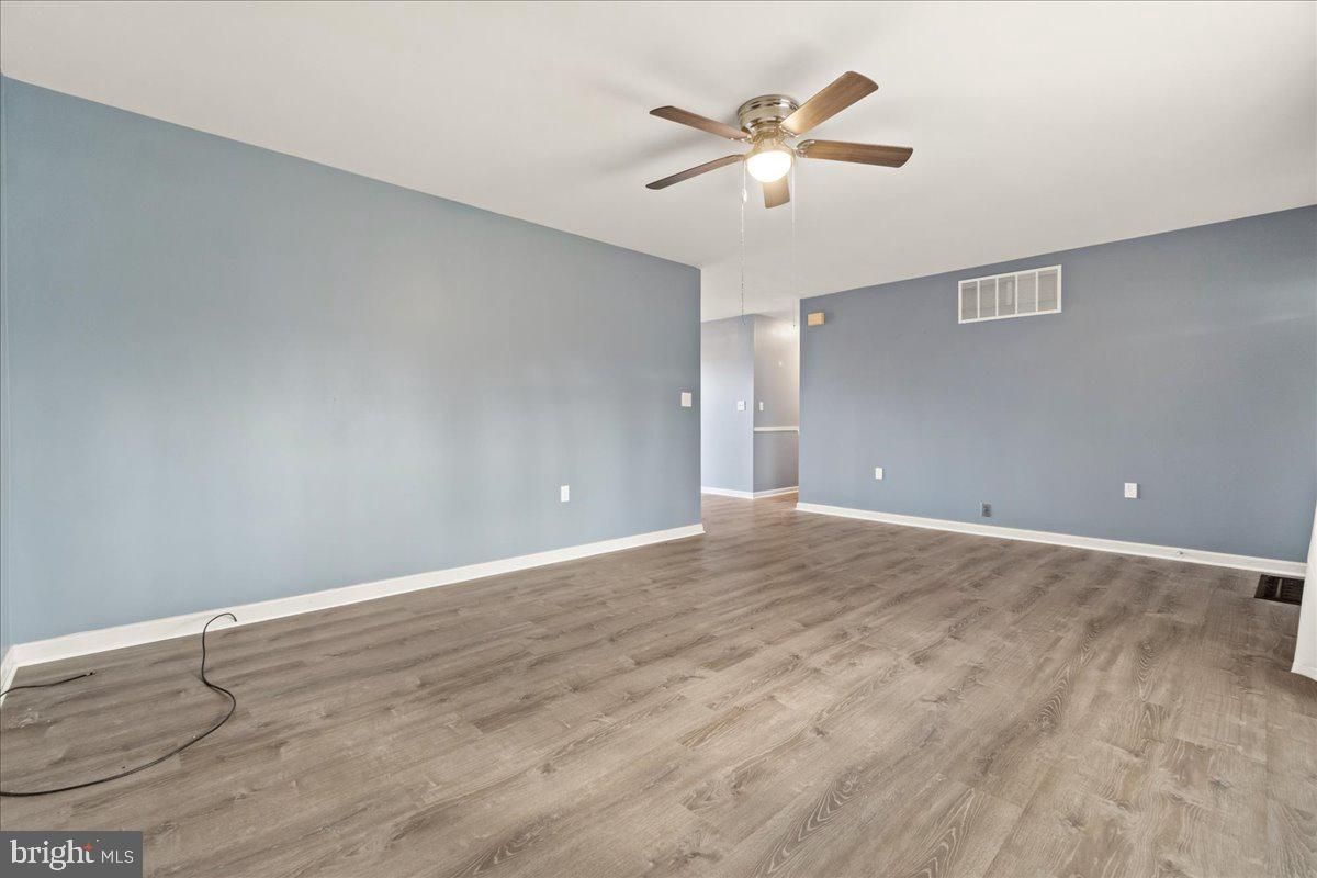 SILVER MAPLE ESTATES - Residential