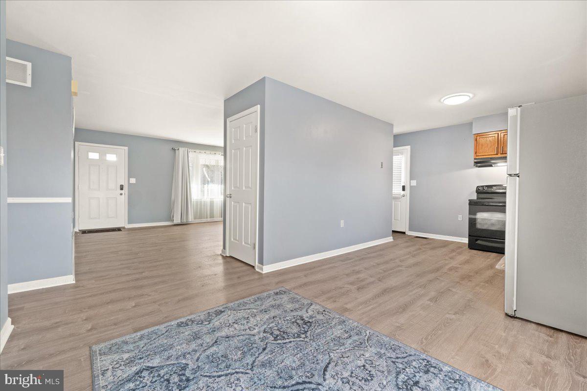 SILVER MAPLE ESTATES - Residential