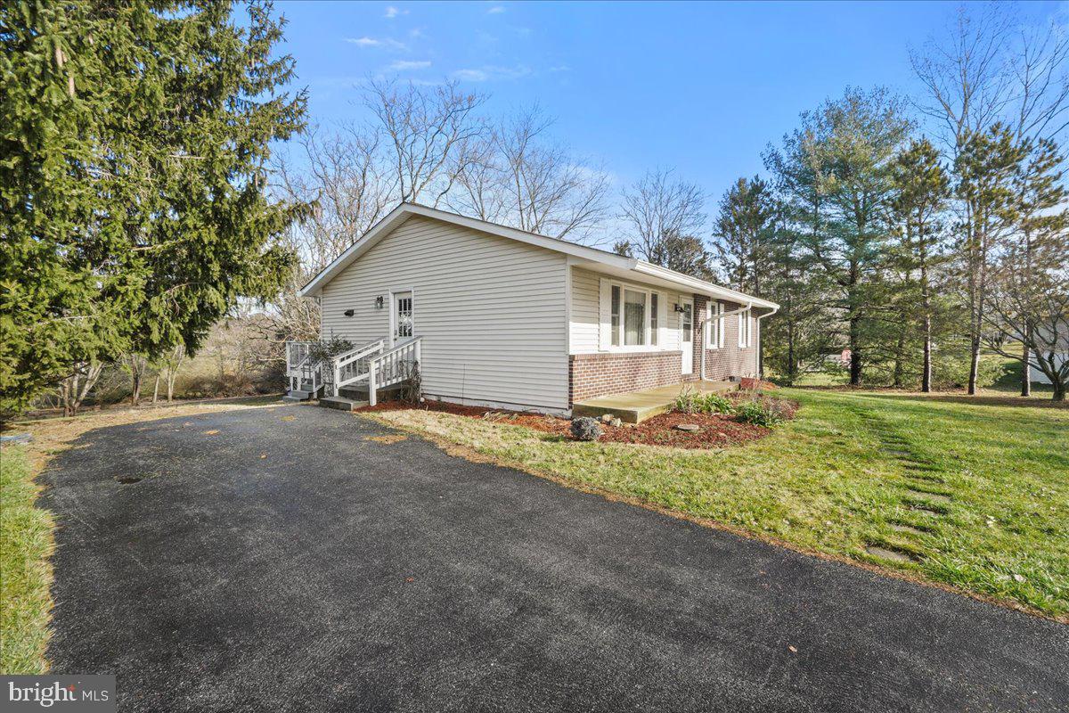 SILVER MAPLE ESTATES - Residential