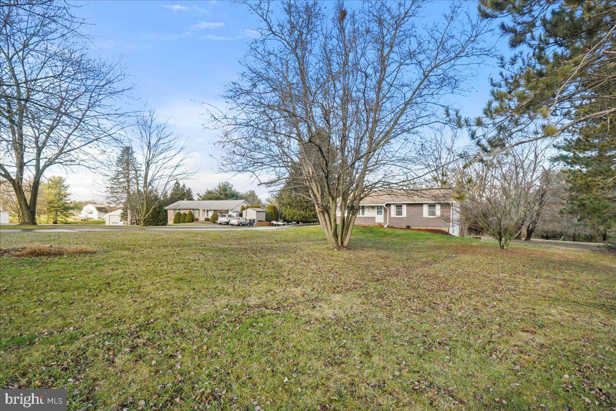 SILVER MAPLE ESTATES - Residential