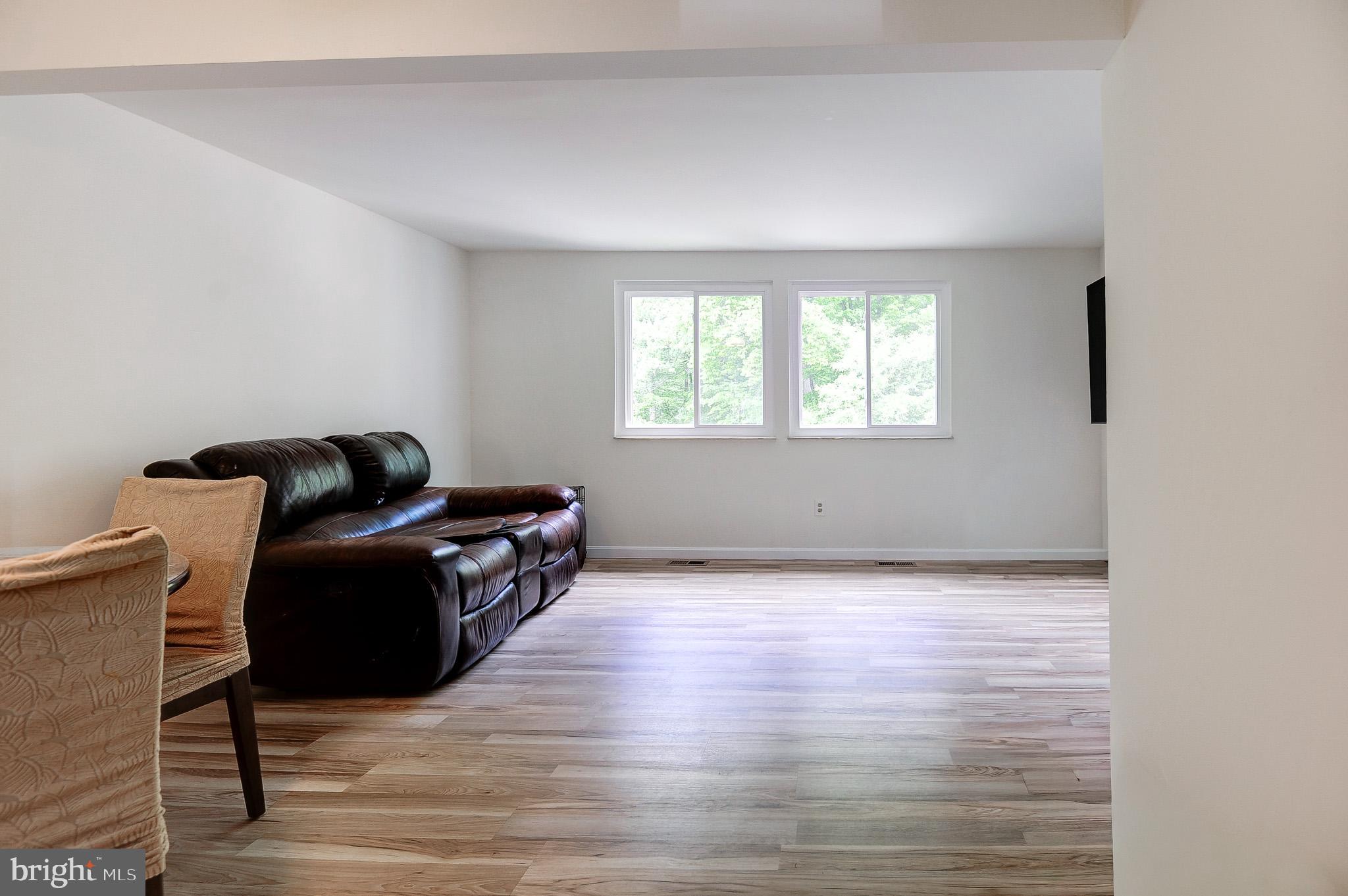 NEWINGTON FOREST - Residential