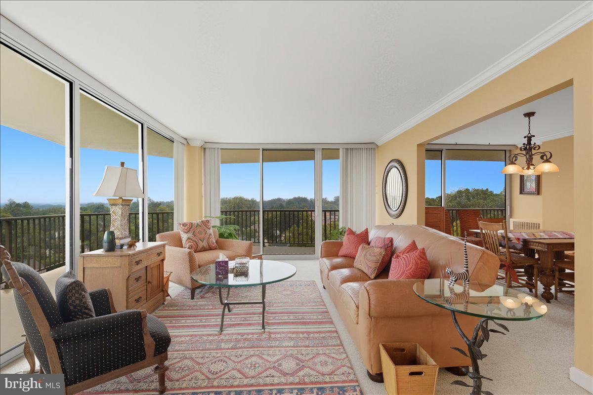 3333 UNIVERSITY BOULEVARD W 1101