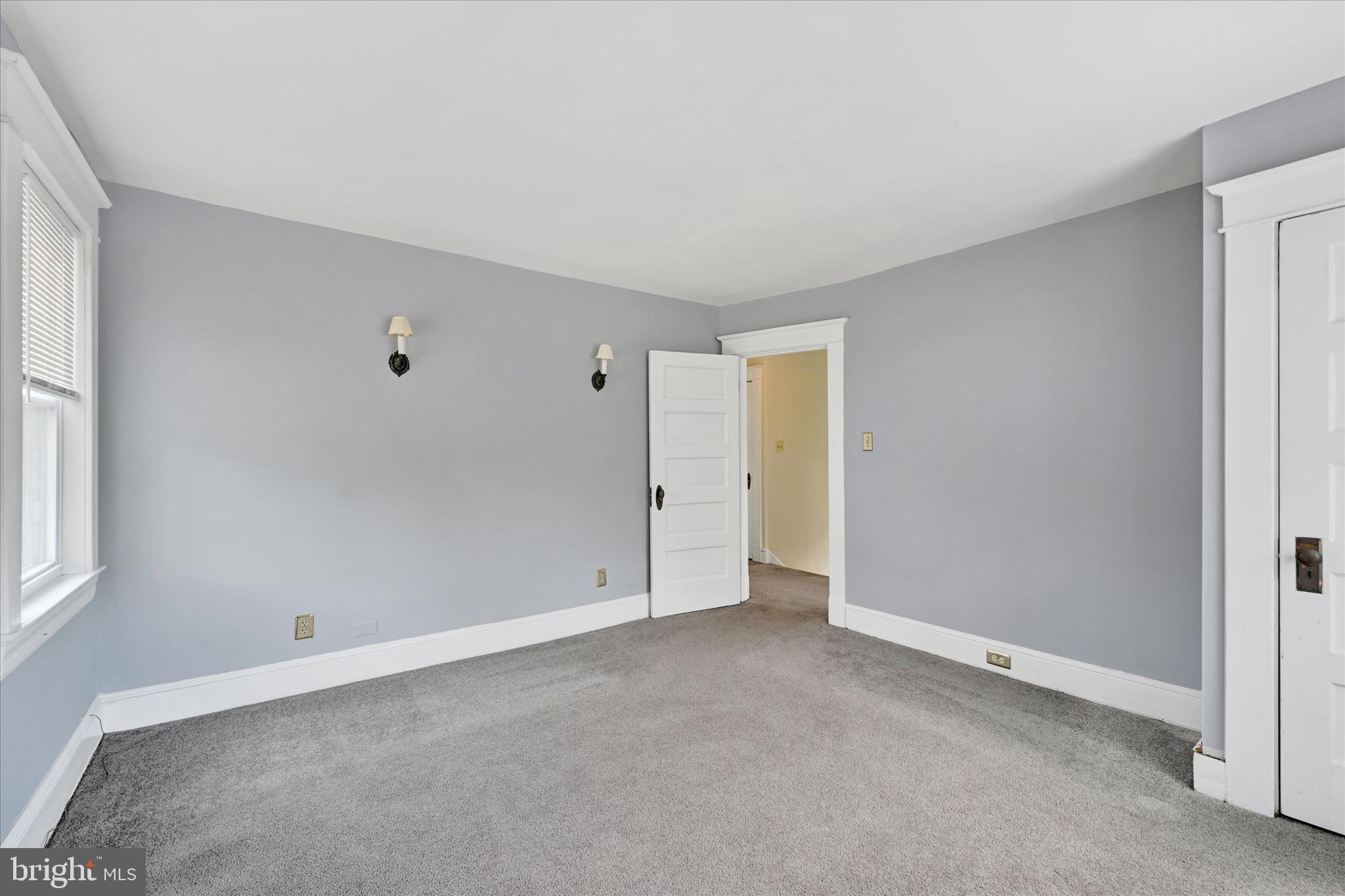 LAKE EVESHAM - Residential