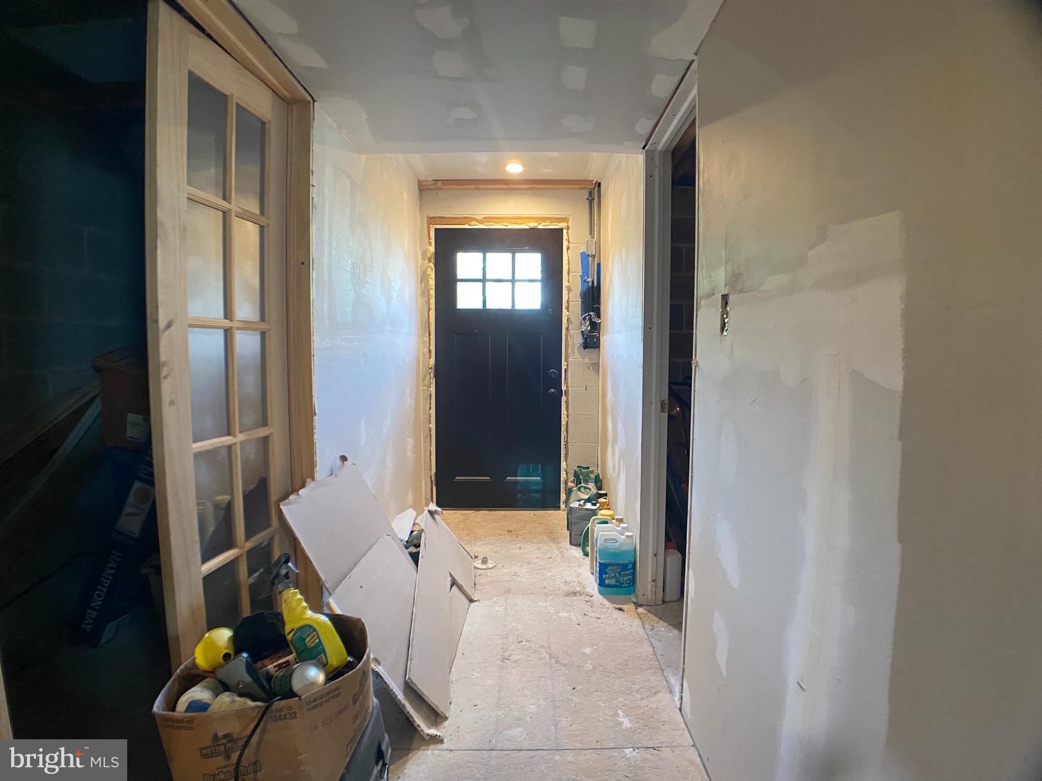 SOUTH WEST LANCASTER - Residential