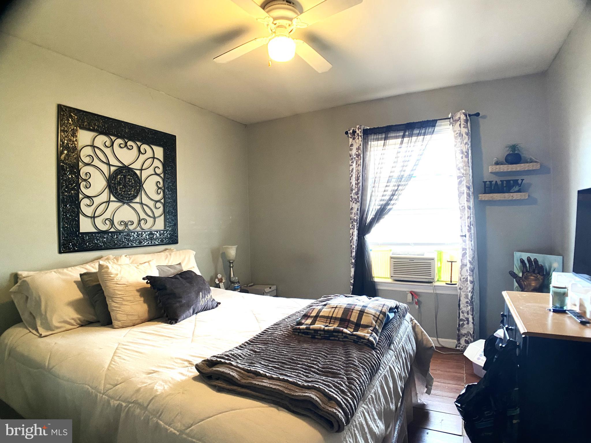 SOUTH WEST LANCASTER - Residential