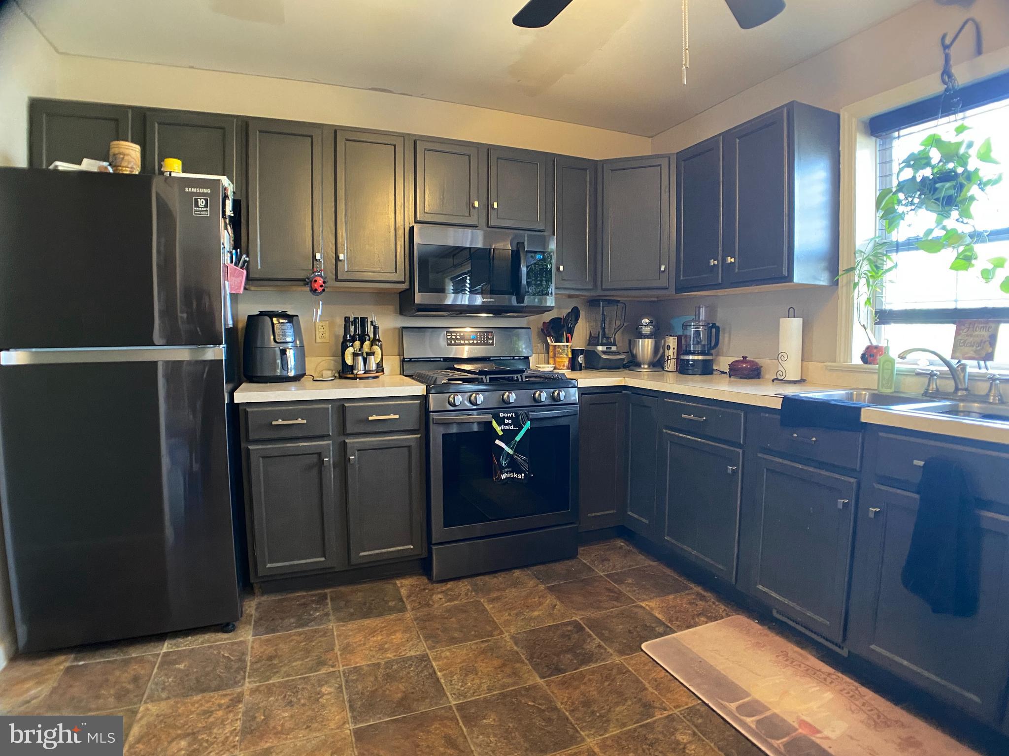 SOUTH WEST LANCASTER - Residential