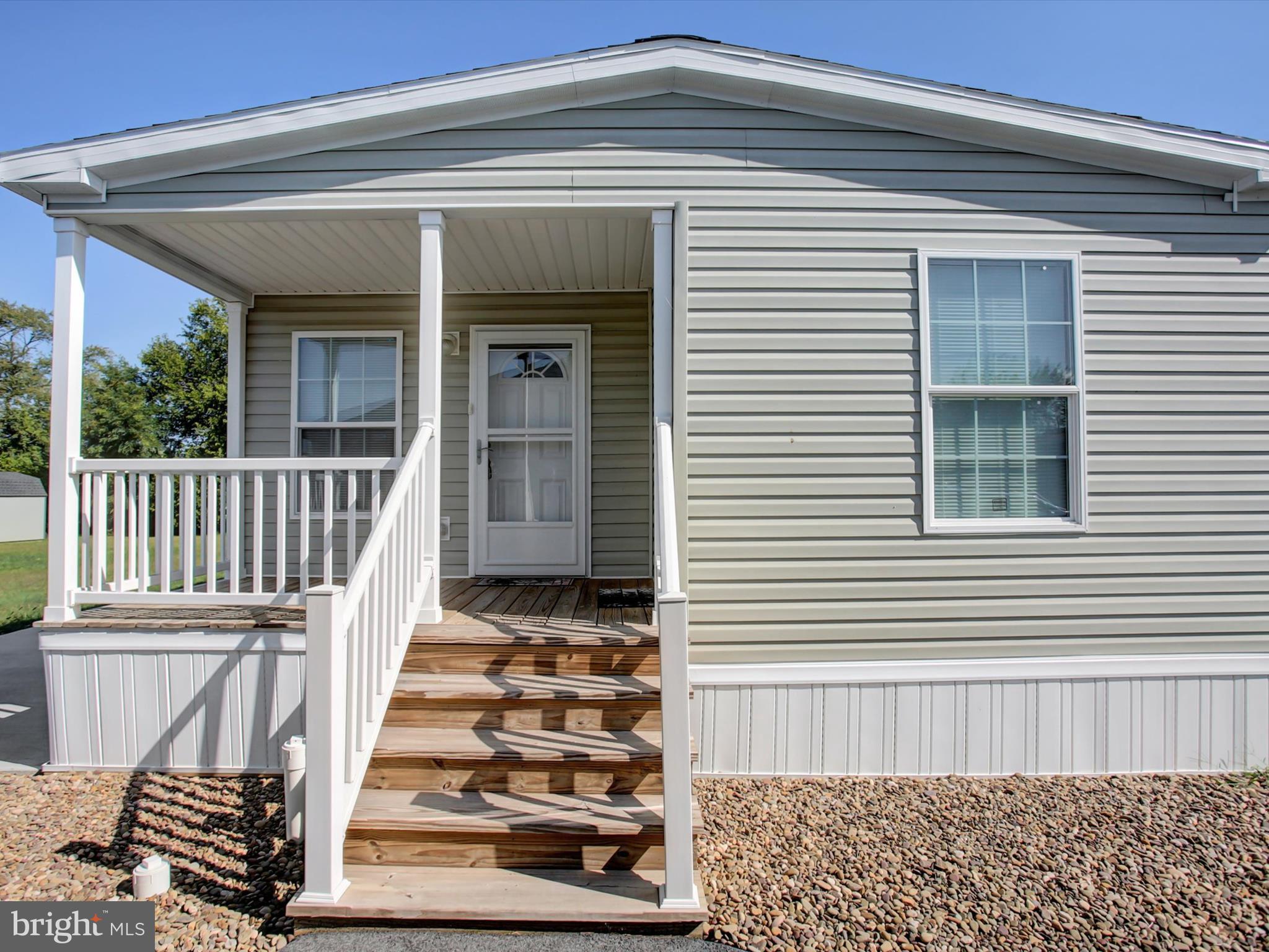 MAIZEFIELD COMMUNITY - Residential