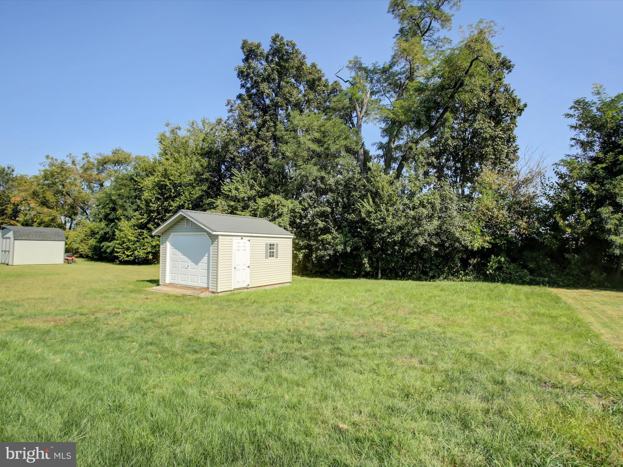 MAIZEFIELD COMMUNITY - Residential