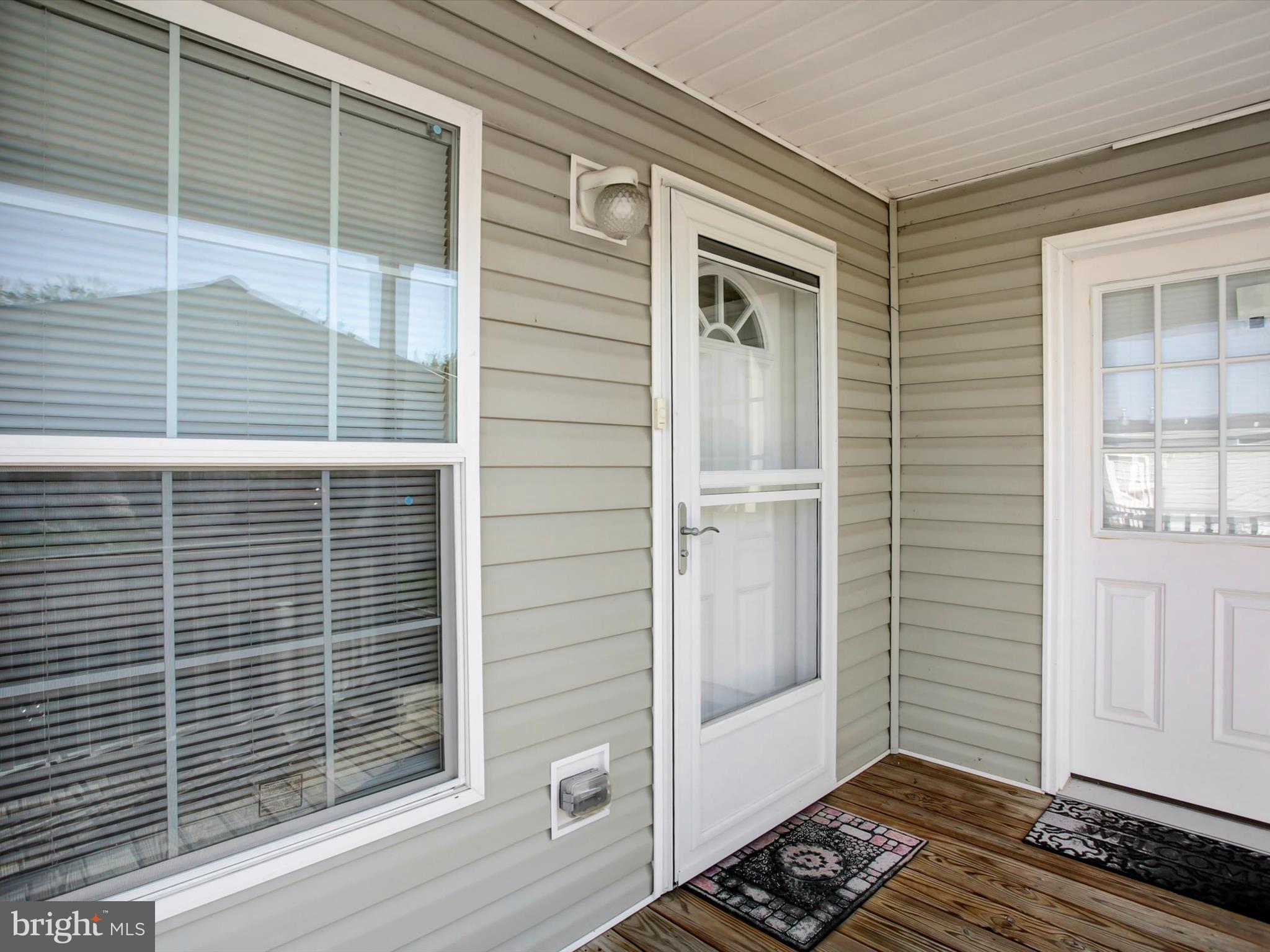 MAIZEFIELD COMMUNITY - Residential